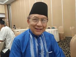 Supreme council member of parti pribumi bersatu malaysia (ppbm) and former cabinet minister tan sri rais yatim speaks to us about the succession plan of the. Tan Sri Rais Yatim Langgam Id