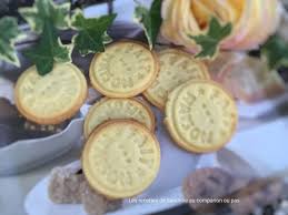 Cette recette express au thermomix tm31, tm5 ou tm6 est simple et très facile à cuisiner, par un marmiton, avec votre robot culinaire et charmera vos papilles et vos pupilles. Petits Biscuits Maison Simple Rapide Et Delicieux Au Companion Thermomix Ou Sans Robots Les Recettes De Sandrine Au Companion Ou Pas