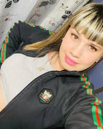 Yo no me tapo la cara con nada me muestro como soy .. siempre auténtica✨❤️