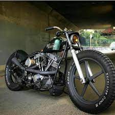 Pin By Francoise Lulu On Bobbers Custom Choppers Bobber Bikes Harley Davidson Bikes