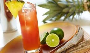 Shaker, strain, coppetta cocktail, vermouth dry, vermouth rosso e punch svedese. Tequila Cocktail Recipes With Twist National Tequila Day Express Co Uk