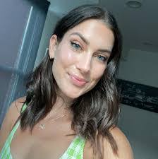 Latisha Lyons's Instagram, Twitter & Facebook