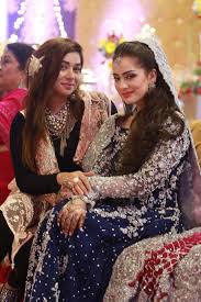 Umera ahmed 10 personal facts nemrah ahmed (also known as nimra ahmed or nemrah niazi) is a young pakistani novelist. Nimra Ahmed Writer Shefalitayal