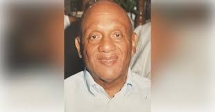 Lucas Hayes's Instagram, Twitter & Facebook