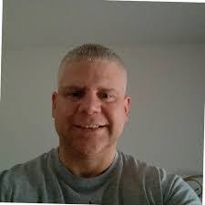 Frank Mackall's Instagram, Twitter & Facebook