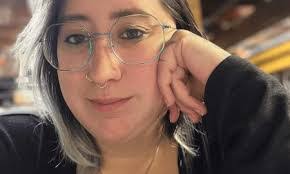 Jessica Lessard's Instagram, Twitter & Facebook