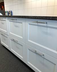 Sa I Helgen Har Vi Bestallt Vart Kok Antligen Det Blev Ikeas Nya Lucka Axstad Och Bankskiva I Massiv Ek Vi Kanner Oss Supernojda Bankskiva Ikeakok Ikea