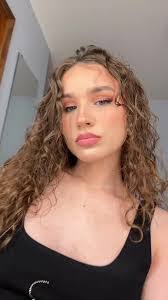 Cami Porter's Instagram, Twitter & Facebook