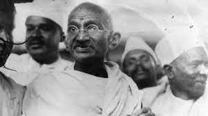 Kisah Mahatma Gandhi Bapak Antikekerasan Yang Menginspirasi Kumparan Com
