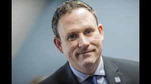 Chairman Andy Symonds