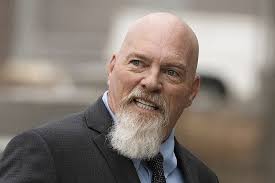 Richard Barnett's Instagram, Twitter & Facebook