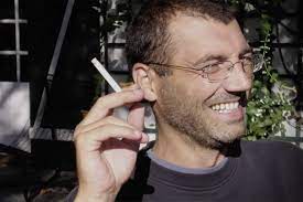 Xavier dupont de ligonnès buys cement, a shovel and a hoe. Unsolved Mysteries Creator Shares Xavier Dupont Clue