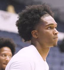 Darren Buchanan Jr is George Washington’s leading scorer so far this year  averaging 15.9 PPG, 3.3 APG, and 8.4 RPB. Buchanan is shooting 47% from the  field while also averaging 1.6 steals per game. ...