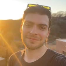 Esto quieren saber en realidad cuando te entrevistan🤚 No...no importa cada  una de tus experiencias o logros (aunque sea lo que más querramos  contar🙋‍♀️)... lo que les interesa es si tu… |