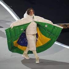 Como Lucas Braathen levou marca de luxo ao Time Brasil para roubar a cena nos Jogos de Inverno