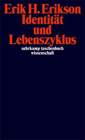 Was versucht eriksons stufenmodell der psychosozialen entwicklung auszusagen? Identitat Und Lebenszyklus Erik H Erikson Kritisches Netzwerk