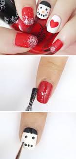 20 Pretty Christmas Nail Art Ideas Designs 2017 There are many options for those who want to enter the new year with a jewel glow.