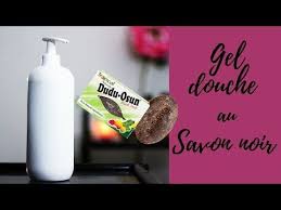 Gel Douche Au Savon Noir Pour Une Peau Lisse Youtube Gel Douche Gel Douche Fait Maison Savon Noir