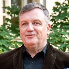 Top songs by hape kerkeling. Hape Kerkeling Karl Lauterbach Braucht Neue Frisur Gala De