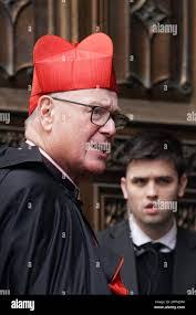 Timothy New's Instagram, Twitter & Facebook