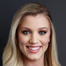 Nichole Herman's Instagram, Twitter & Facebook