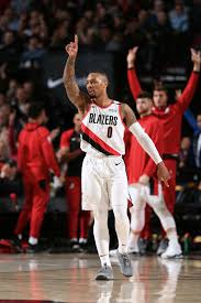 Pin By Terliksi Hayvan On Nba Por Nba Players Basketball Players Trial Blazer