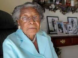 Aaron Isabelle (@AaronIsabelle)