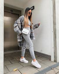 There are a lot of cute fall dresses out there, but the way to take them from cute to cool this season is with a certain shoe trend. D A N I On Instagram Anzeige Ad Knit Season Co Ord Set Katchme Uk 20 Discount Code A Chic Winter Outfits Womens Casual Outfits Cute Fall Outfits