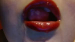 Putain Red rouge à lèvres humide avec lubrifiant