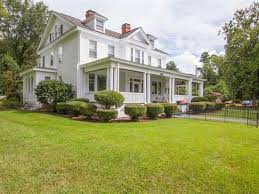 200 W Greer St Honea Path Sc 29654 Mls 20208072 Zillow Honea Path Home Inspector Zillow