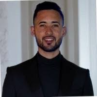 Alejandro Campero's Instagram, Twitter & Facebook