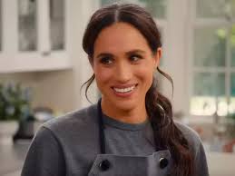 Meghan Markle made 'warning shot' to royals with Sussex name announcement  according to insider