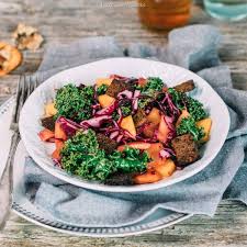 Grunkohlsalat Mit Kaki Und Rotkohl Sevencooks Rezept Rotkohlsalat Rezepte Mit Rotkohl Rotkohl
