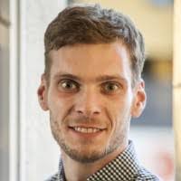 Robin Hennig's Instagram, Twitter & Facebook