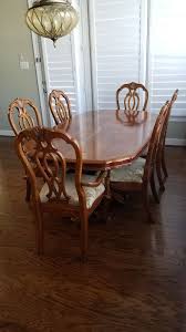 Https Photos Offerup Com Wcpesvmd20wppevrnrses4ef1ny 567x1008 0791 0791a1d1da454443a7ee969401e7c66b Jpg Furniture Dining Table Dining Chairs