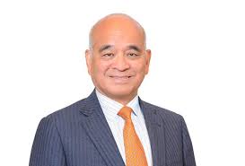 Hang Seng ESG Enhanced Index to Remove Hong Kong Chow Tai Fook Billionaire  Henry Cheng $2.2 Billion Property Giant New World Development, Adds  Kuaishou Technology and New Oriental Education & Technology to