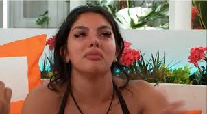 Yall had 10 months to fix that AC Yall chose crablegs NOW LOOK WHO BOILIN😭 