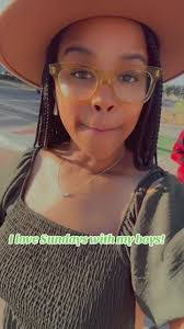 Latesha Bell's Instagram, Twitter & Facebook