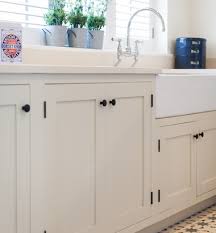 With over 20 years of experience in the carpentry trade, we provide quality workmanship for the domestic and commercial markets. Cabinets
