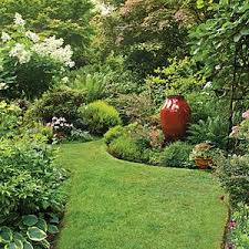 Lush Look Small Lawn Backyard Landscaping Outdoor Gardens Beautiful Gardens