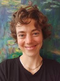 Joanna Bryan's Instagram, Twitter & Facebook