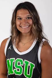 Women's Basketball signs seven players