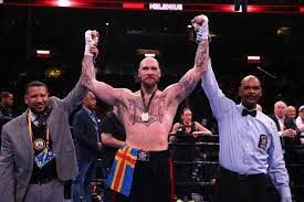 Robert gabriel helenius (born 2 january 1984) is a finnish professional boxer born in stockholm, sweden, who held the european heavyweight title twice between 2011 and 2016. Robert Helenius Shocks Adam Kownacki Wins Fourth Round Tko Bad Left Hook