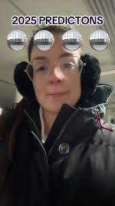 2025 valeeee…!🙈 me gustas pero me asustasss…!