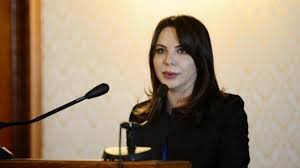 Despre ana maria patru pe 9am. Ana Maria PÄƒtru DovedeÈ™te CÄƒ A Fost CitatÄƒ La Dna Printr Un Telefon Dat Fiului Copilul A RÄƒmas Stupefiat