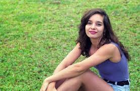 She was an actress, known for o dono do mundo (1991), de corpo e alma (1992) and kananga do japão (1989). Gloria Perez Lembra 27 Anos Do Assassinato Da Filha Daniella Perez E Emociona Fas Nao Para De Doer F5 Noticia