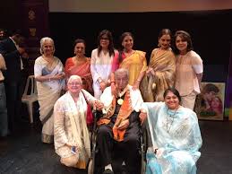Remembering Shashi Kapoor With This Epic Photograph Featuring His 8 Heroines Bollywood News India Tv Salman khan and dr o p kapoor. remembering shashi kapoor with this