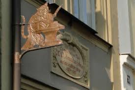112, or sending an email to kreardon@nhnonprofits.org to learn more about ways. Beschreibung Des Hauses E T A Hoffmann Gesellschaft
