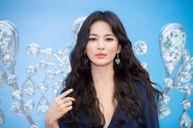 We will always do our best to keep you updated. Song Hye Kyo Deletes All Photos Of Song Joong Ki From Her Instagram Allkpop