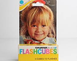 Sylvania Blue Dot FLASHCUBES 3 Cubes 12 Flashes